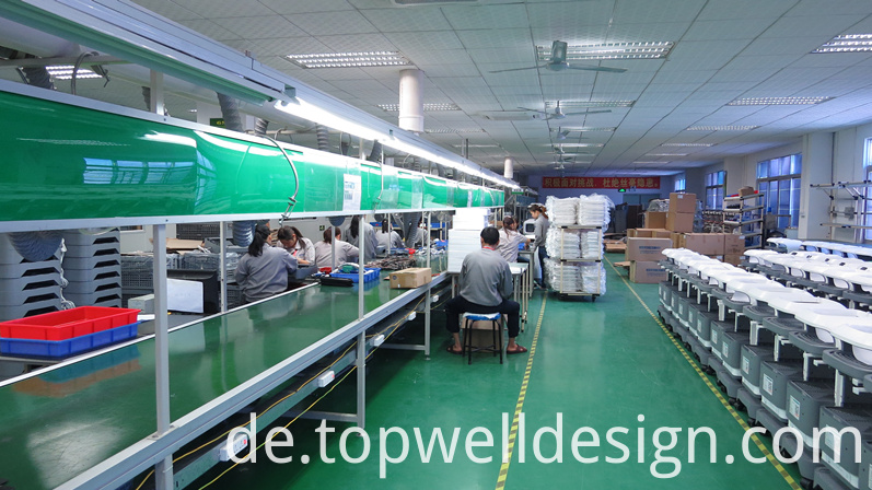 Montagelinie 2 Assembly Line 2